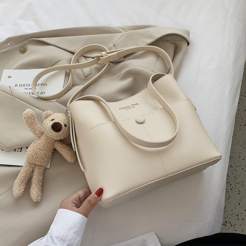 New Style Messenger Shoulder Bag Female Tote Bag Large Capacity Pu Bucket Bag Fashion Trend Niche Design Female Bag