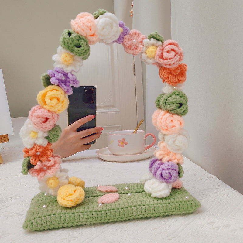 Hand-woven Tulip Tabletop Decoration